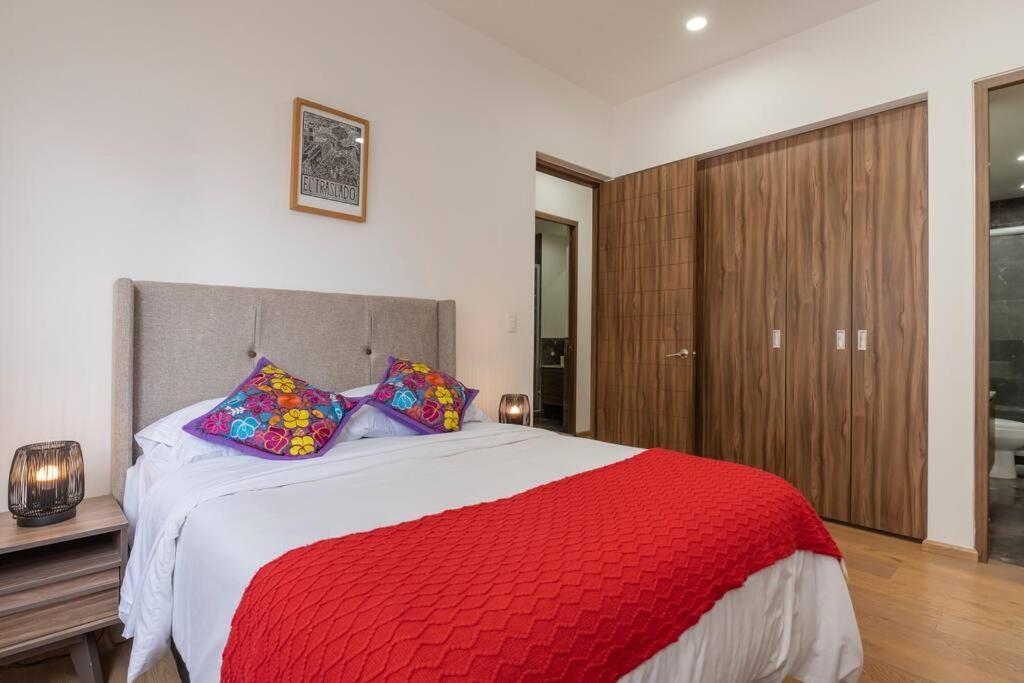 Lovely 3-bedrooms With Pool In La Roma Norte Apartment Mexico City
